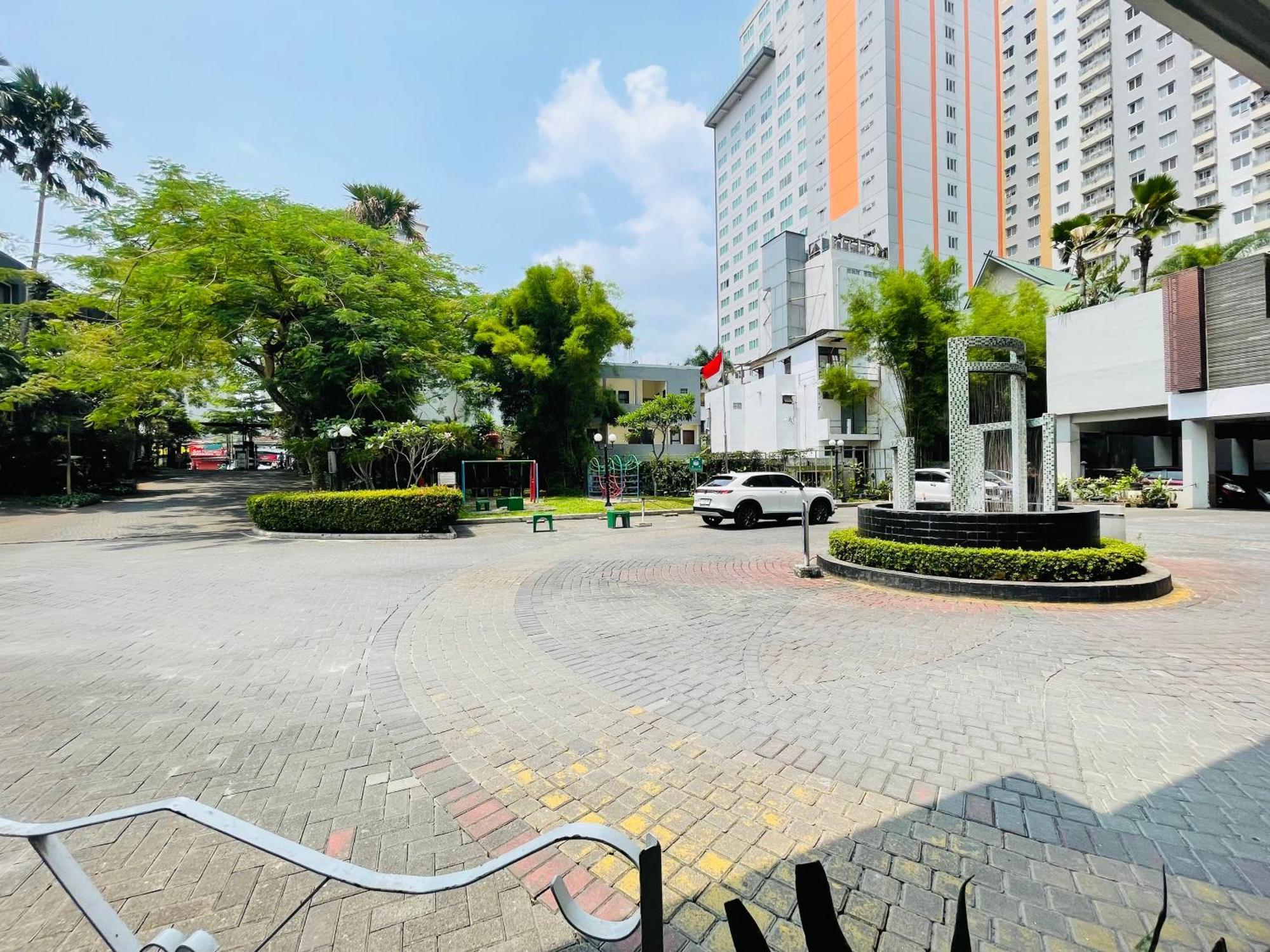 Apartment Gorgeous At Galeri Ciumbuleuit 1 With Stunning View Bandung